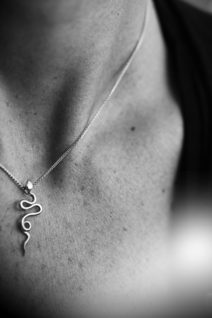 Pendentif serpent